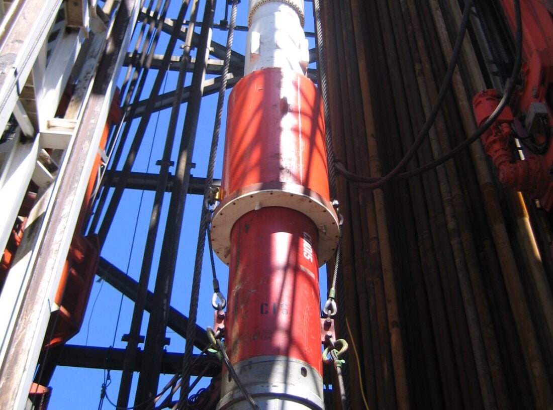 Imm 24 042 aspect ratio 31 23