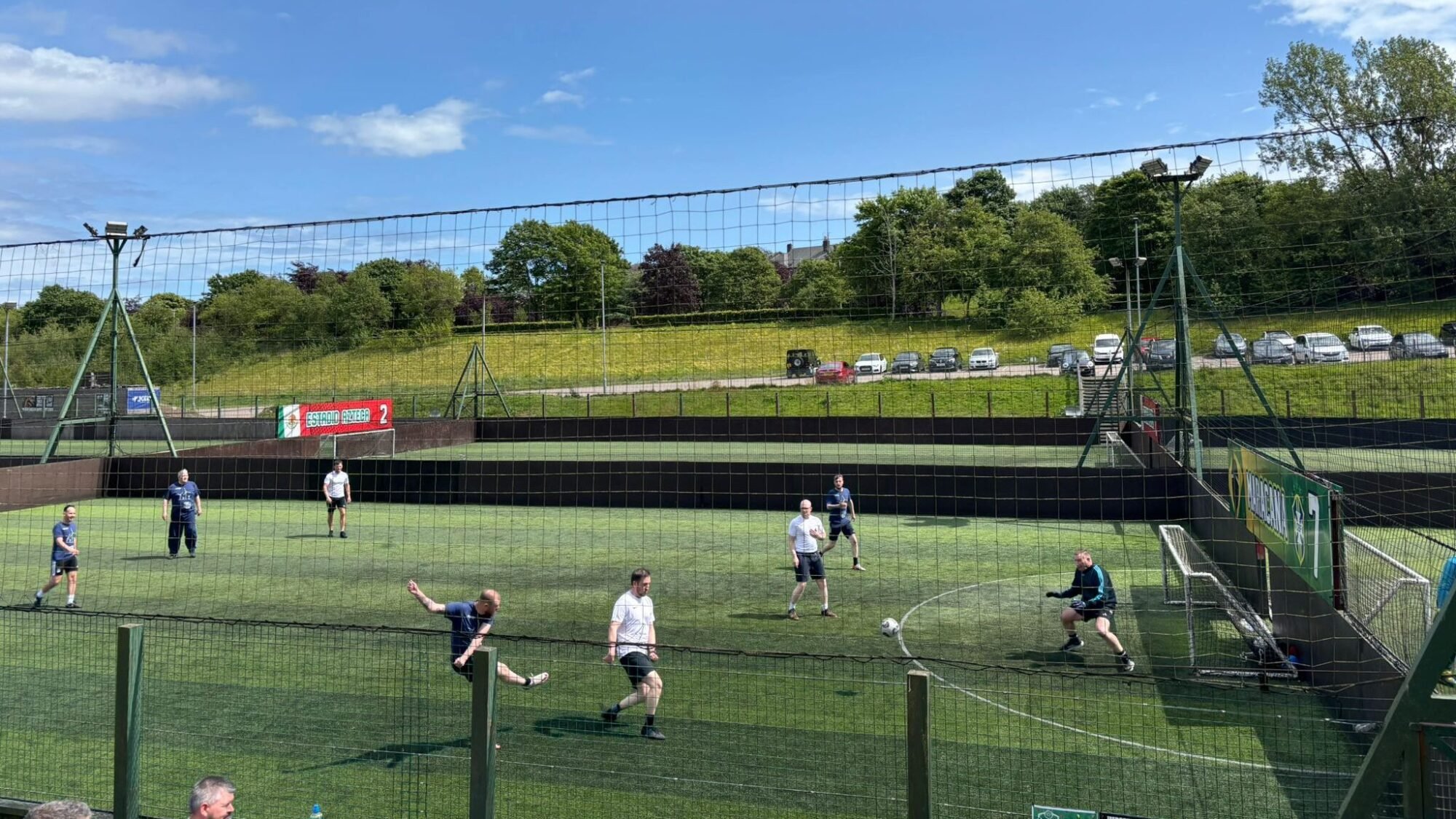 Football 4 aspect ratio 1132 637