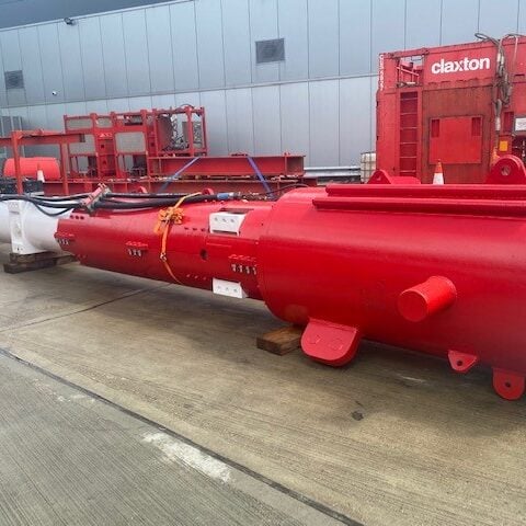 Subsea hammer aspect ratio 1